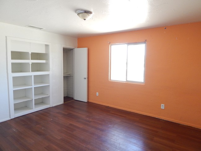 Foto del edificio - 1719-1733 W Mountain View Rd