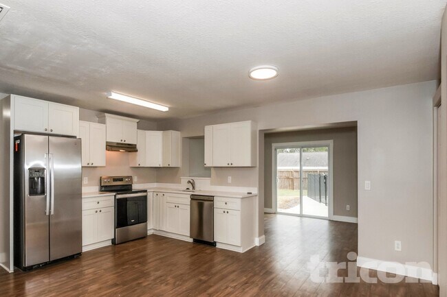 Foto del edificio - 2129 Willow Oak Dr