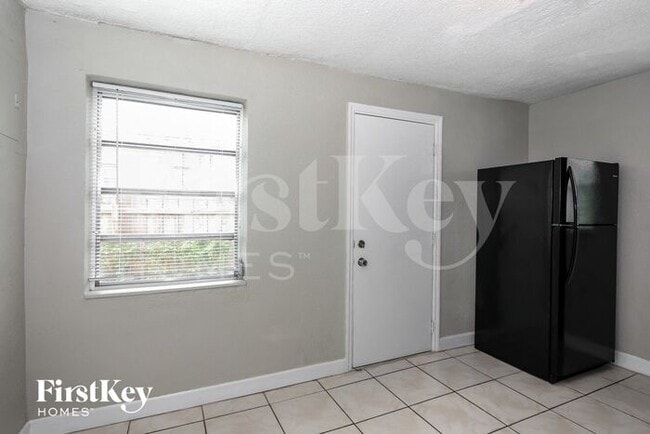 Foto del edificio - 2161 NW 97th St