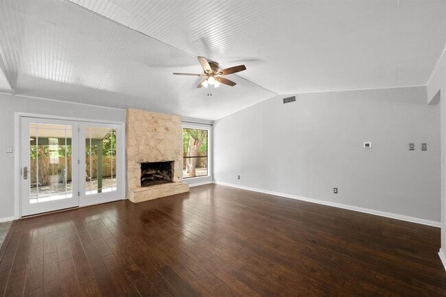 Building Photo - 3303 Sanderling Trail