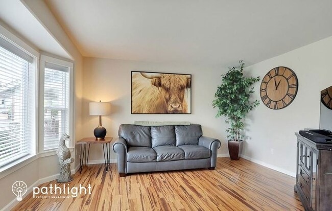 Foto del edificio - 120 10Th Street SW, Puyallup, WA, 98371