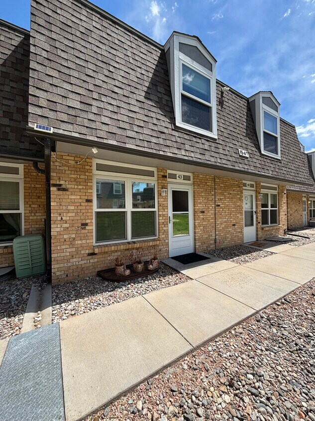 Foto principal - 1547 S Owens St