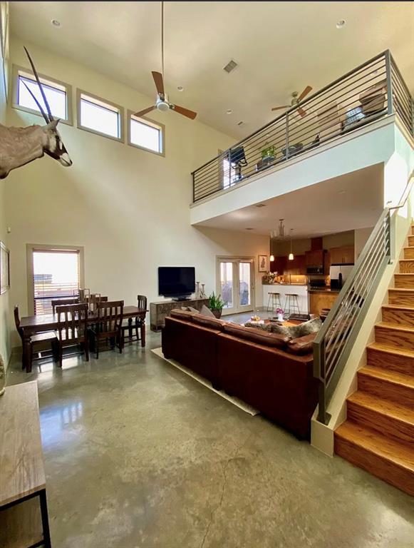 Foto del edificio - 903 Cardinal Ln