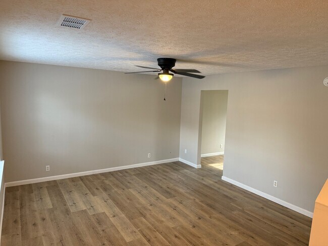 Building Photo - 101 Downing St