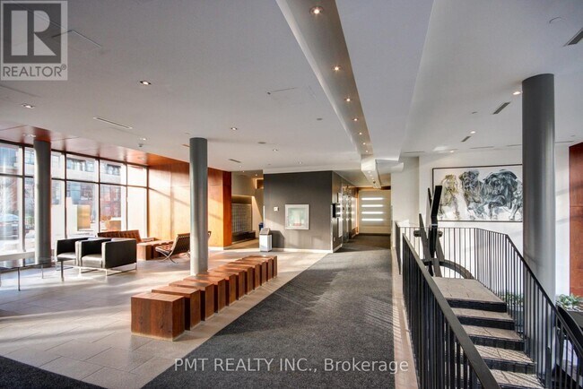 Building Photo - 15 Brunel Ct