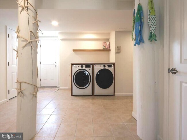 Foto del edificio - 121 E Sand Dune Ln