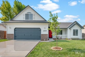 Building Photo - 11939 Colonial Dr
