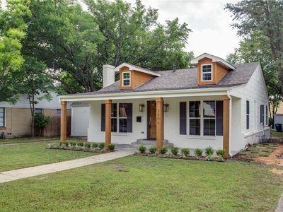 Foto del edificio - 3809 Carolyn Rd