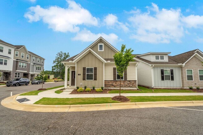 Foto del edificio - Charming 3BR House in Fuquay Varina