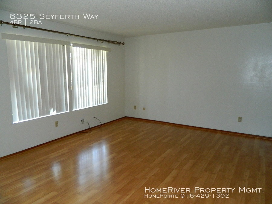 Primary Photo - 6325 Seyferth Way