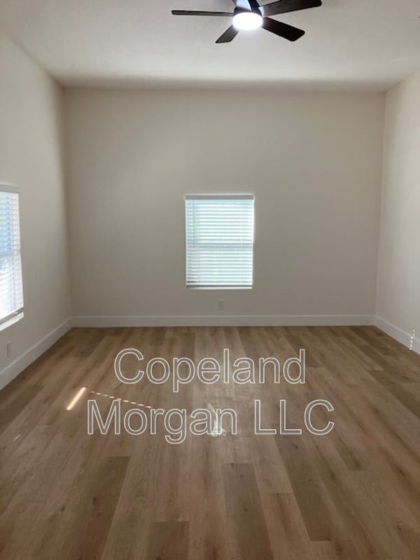 Building Photo - 1733 11th Ave N