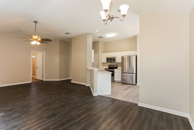 Building Photo - 8349 Swanton Ln