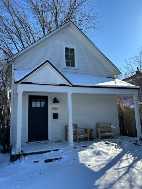 Foto del edificio - 4609 Clinton Ave