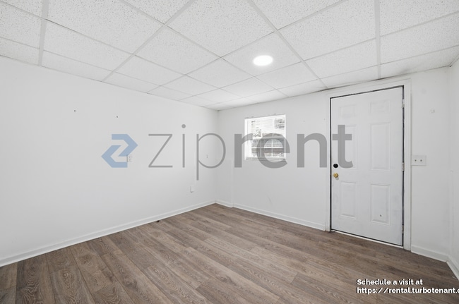 Building Photo - 6189 Landover Cir