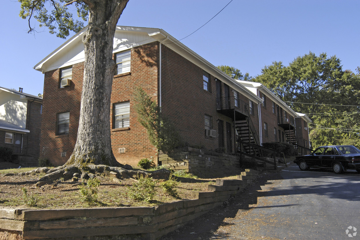 Foto del edificio - 386 Lanier St NW