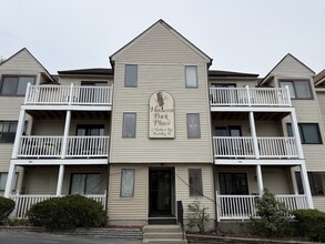 Building Photo - 11 Hulbert Rd