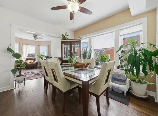 Foto del edificio - 1059 N Central Park Ave