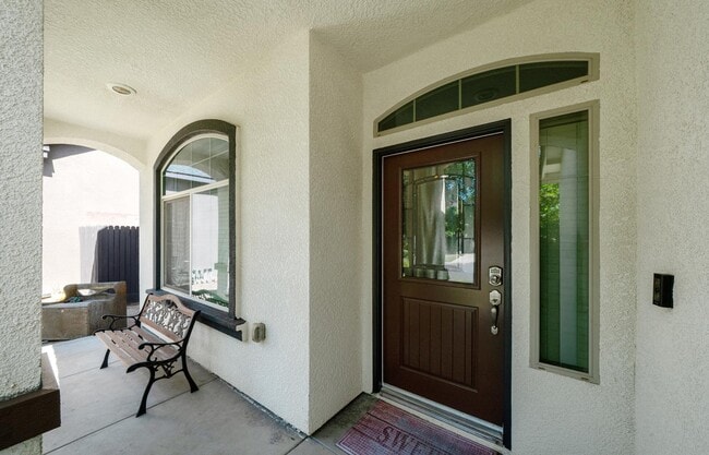 Building Photo - 6712 Lucas Dr