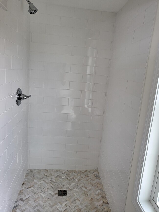 Foto del edificio - 778 S Main St