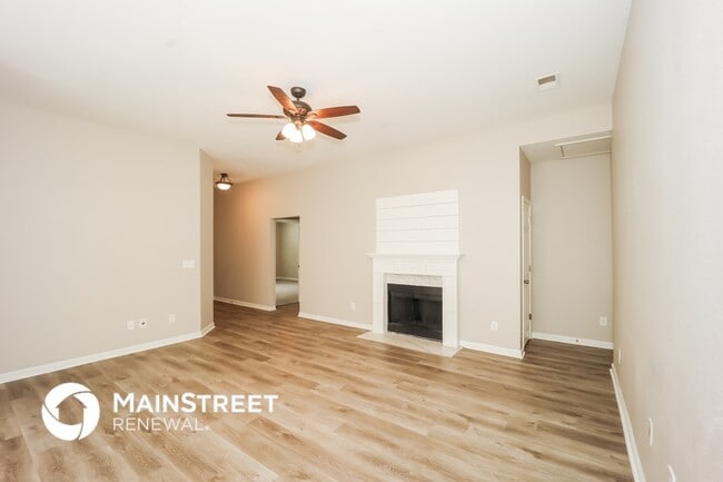 Foto del edificio - 5517 Jerome Rd