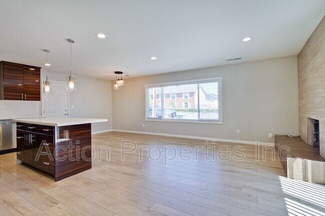 Foto del edificio - 3444 Homestead Rd