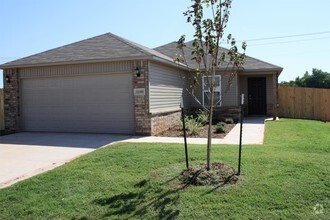 Building Photo - 13304 Beekman Dr