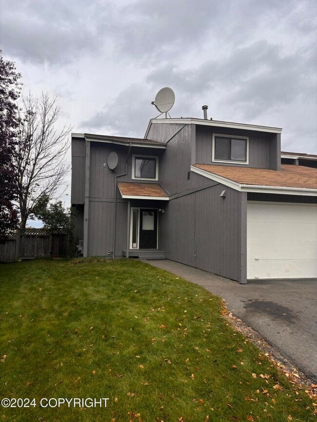 Building Photo - 3470 Orbit Cir