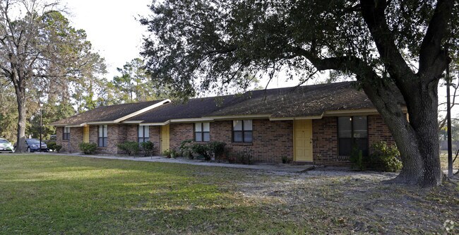 Foto del edificio - 0 Plainfield Ave