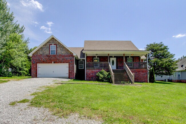 Building Photo - 750 Hammacksville Rd