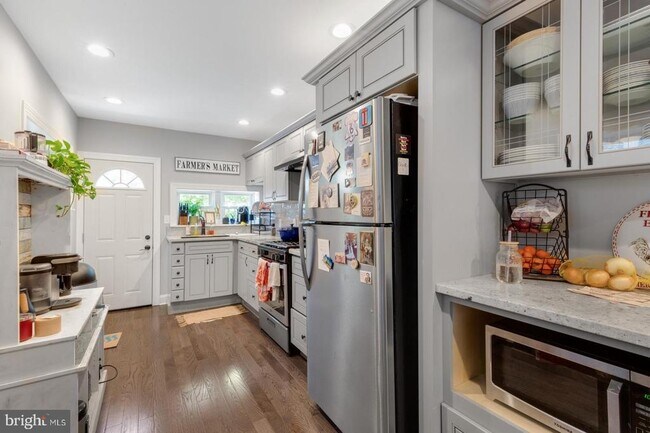 Foto del edificio - 2147 E Hagert St
