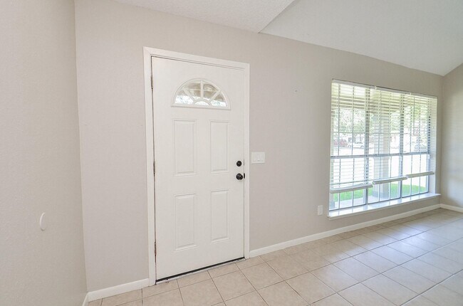 Foto del edificio - 22630 Powell House Ln