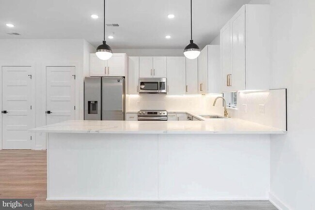 Foto del edificio - 719 N 16th St