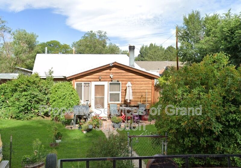 Foto principal - 1731 Palisade St