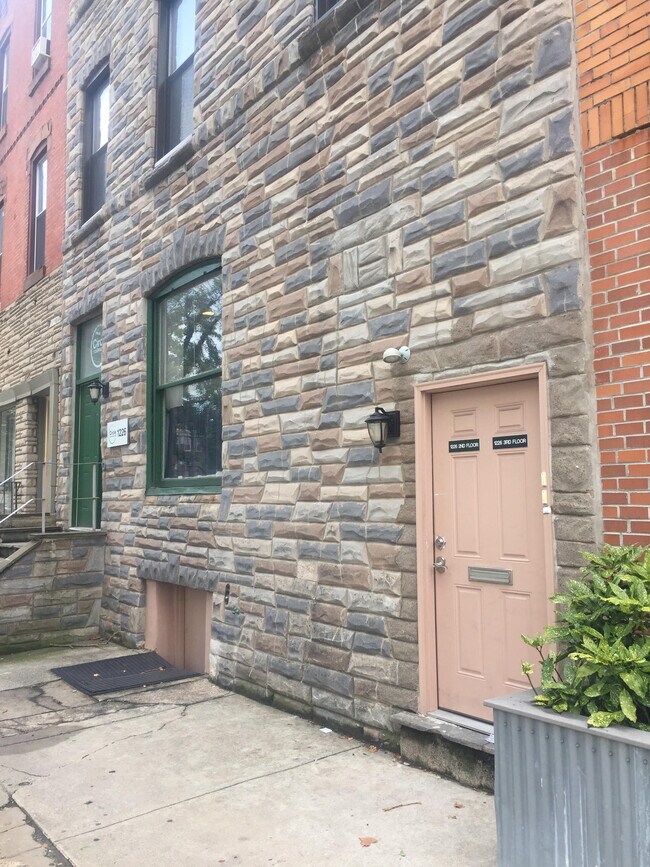 Apartment entrance - 1226 S Broad St
