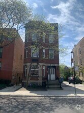 Building Photo - 1303 W Flournoy St