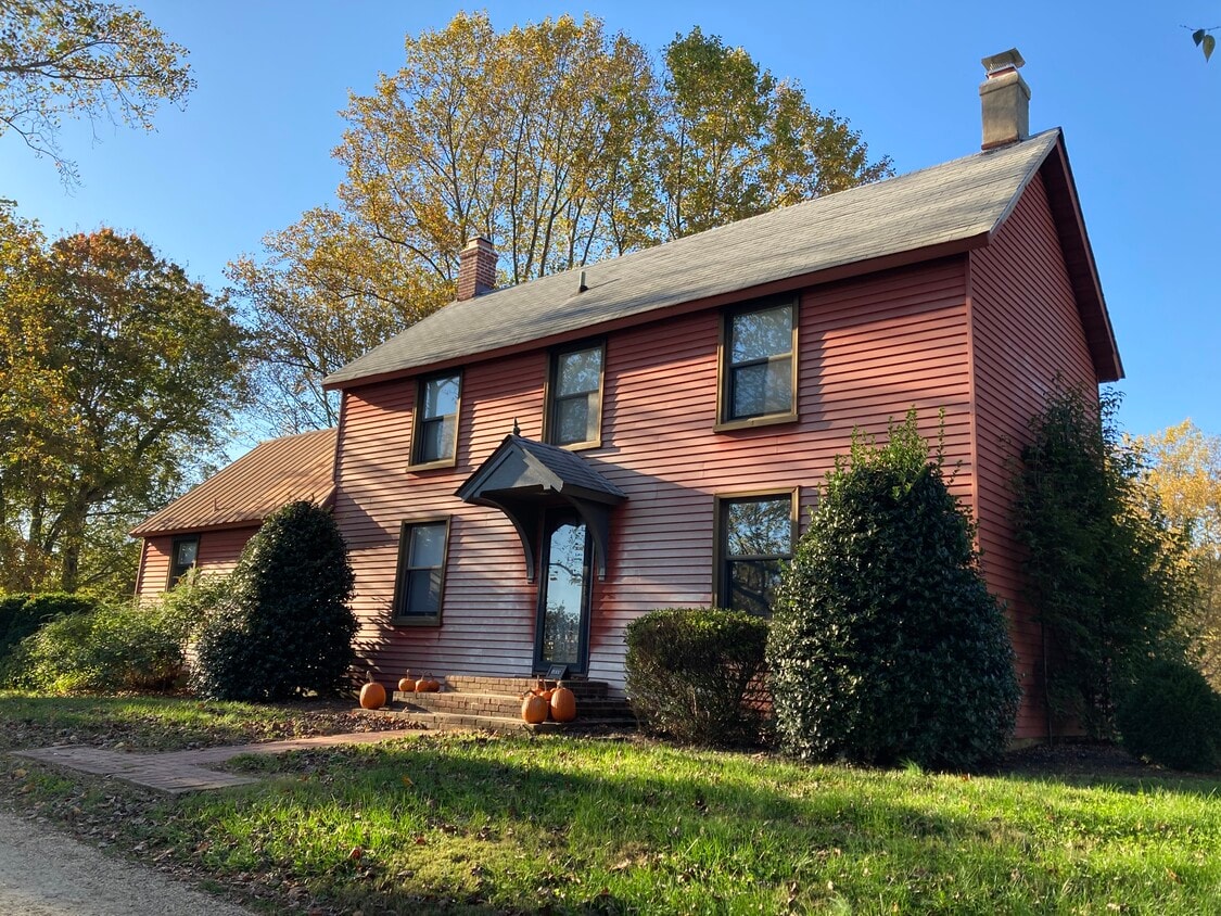4022 Solomons Island Rd, Harwood, MD 20776 House Rental in Harwood