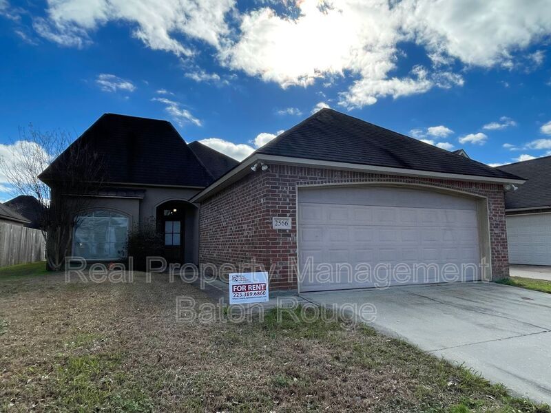 2566 Old Towne Rd, Zachary, LA 70791 House Rental in Zachary, LA