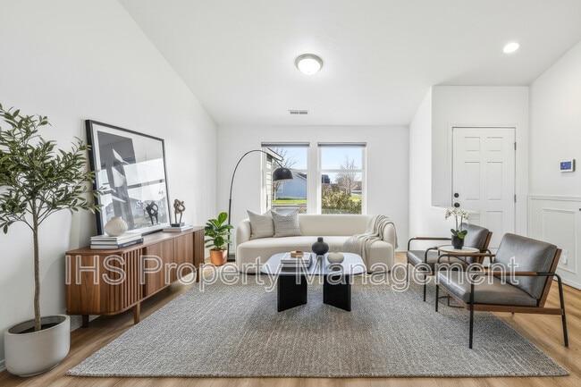 Foto del edificio - 6218 Ochoco Ln