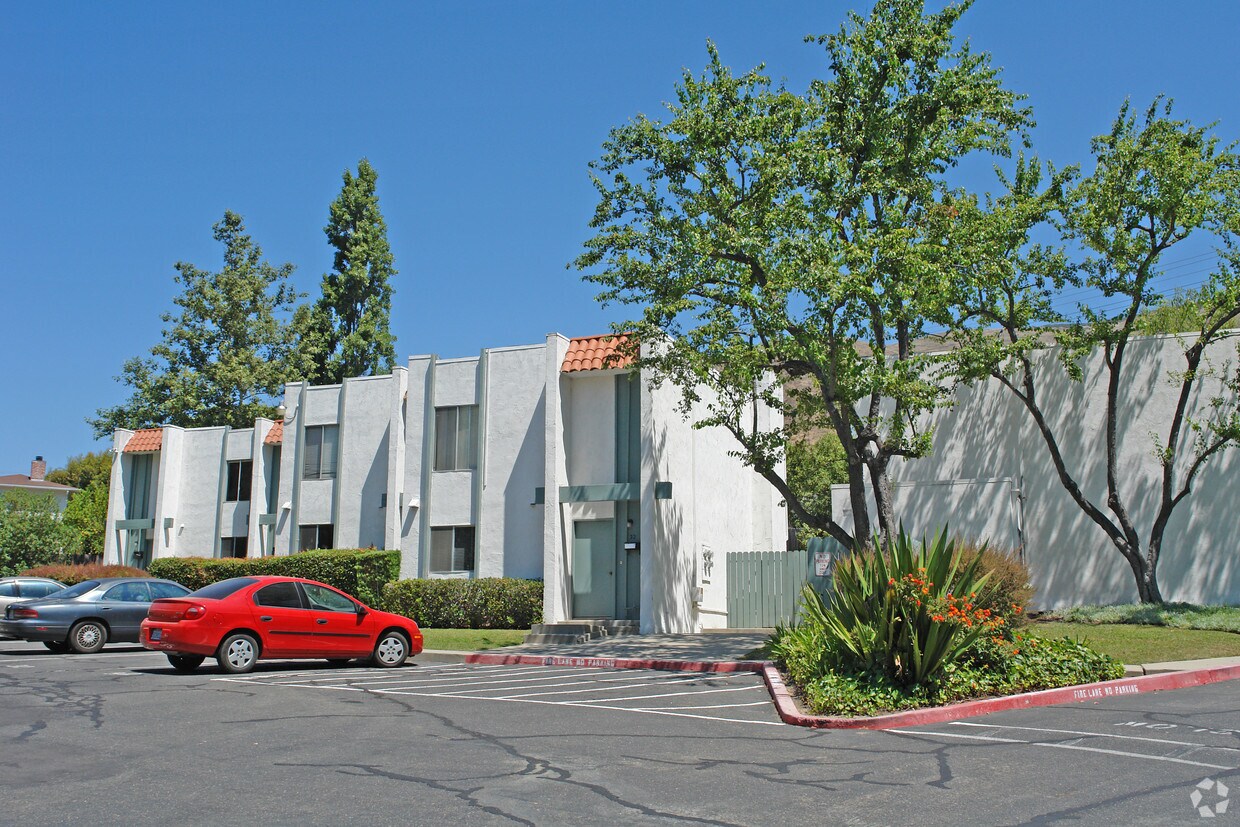 Foto principal - El Encanto Apartments