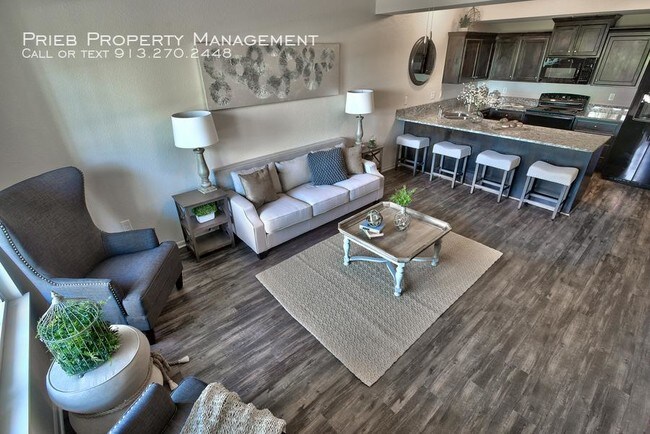 Foto del edificio - 3 bedroom in Olathe KS 66061