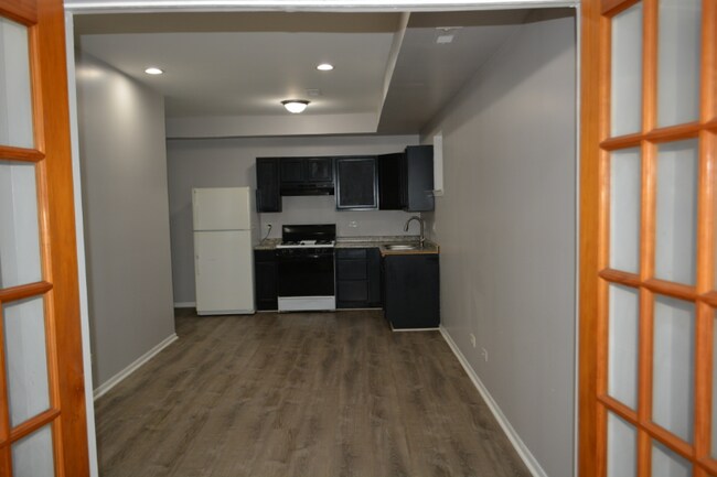 Foto del edificio - 4136 W Gladys Ave