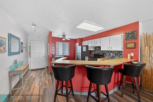 Building Photo - 2217 Cypress Island Dr