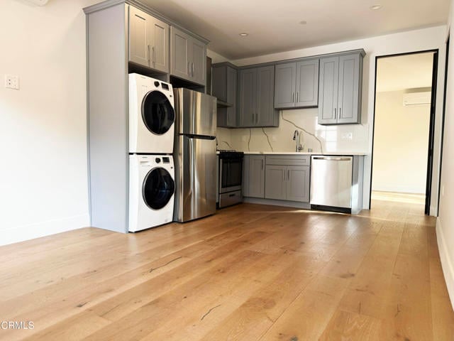 Foto del edificio - 2412 Norwalk Ave