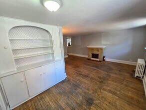 Building Photo - 79 Hazen St