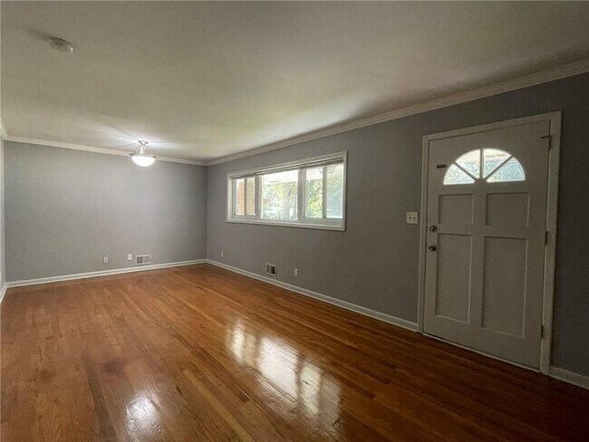 Foto del edificio - 2352 Arrow Cir