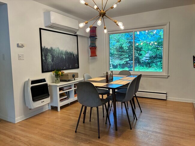Foto del edificio - W150N7132 Country Ln