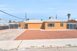 Building Photo - 4218 Fulton Pl