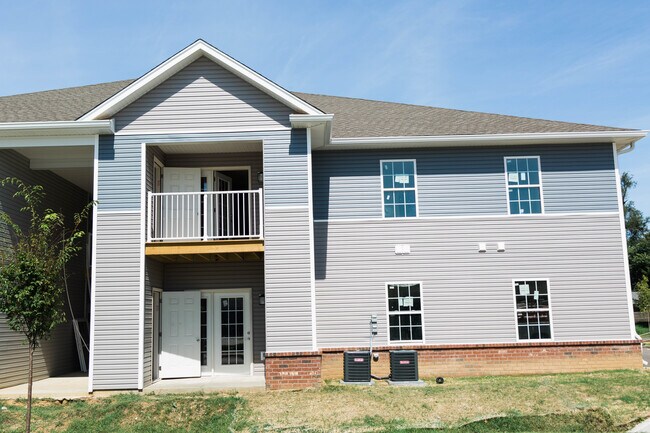 Building Photo - 3390 Eva Rd