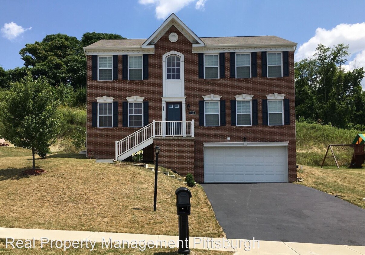 Foto principal - 4 br, 2.5 bath House - 133 Nottingham Dr