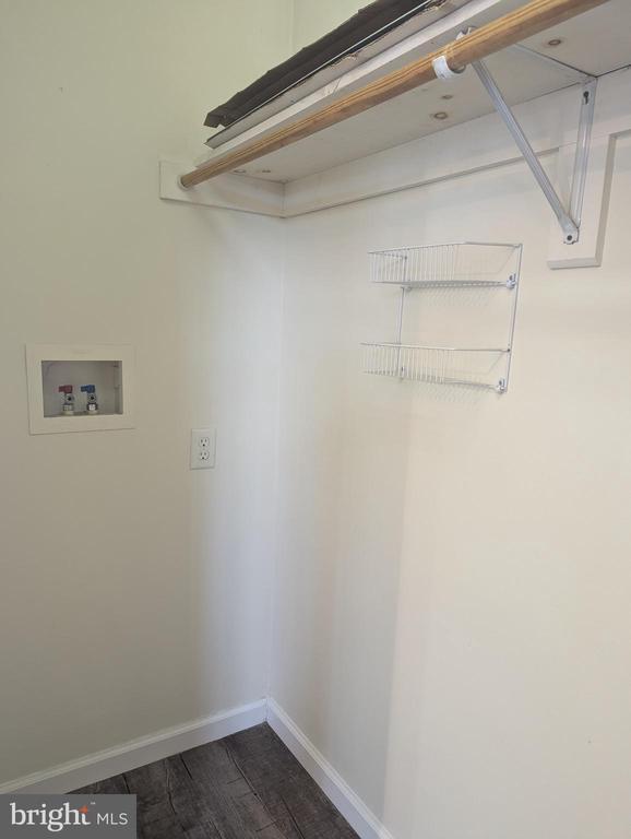 Building Photo - 387 Glenn Forest Rd